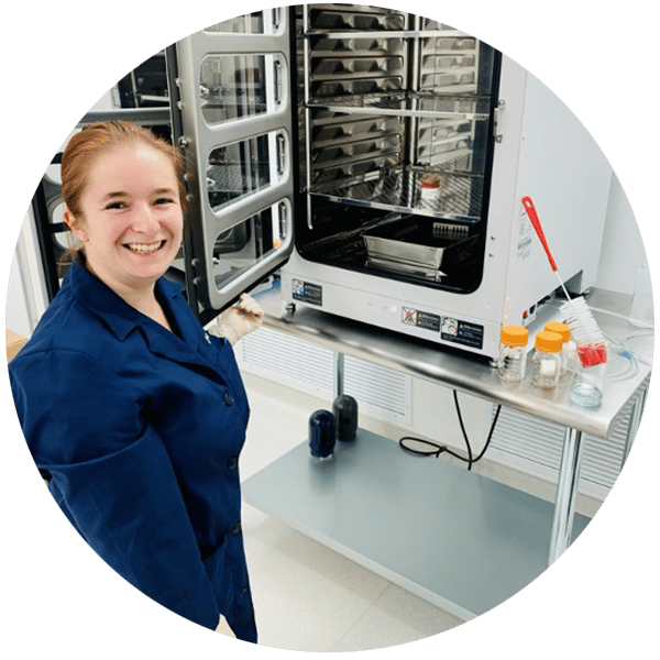 Research-photo_circle