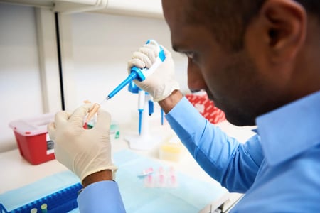 200302_Eversight_Cleveland_Lab_41-Onkar-Sawant-scaled