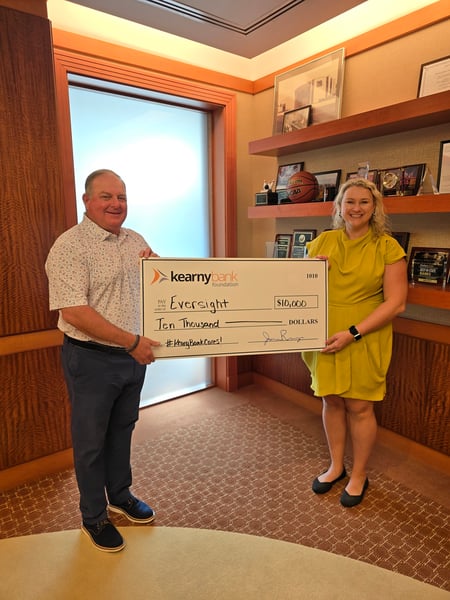 Craig Montanaro, President and CEO of Kearny Bank and Marta Garczarczyk, Philanthropy Director, Eversight