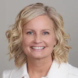 Carrie Masson headshot