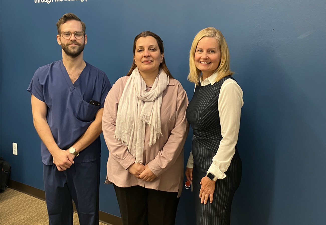 Pakistani doctor Shama Khan trains at Kellogg Eye Center, Eversight